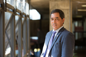 Brasília (DF) 01/09/2015 - Na foto, o decano de pesquisa e pós-graduação da UnB, Jaime Martins de Santana no predio da Reitoria da UnB - Foto, Michael Melo