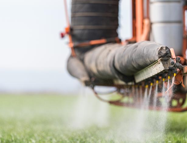 aplicacao-de-agrotoxico