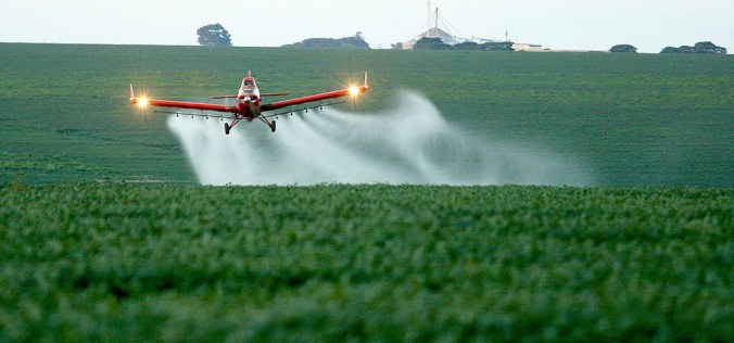 avião agrotoxicos