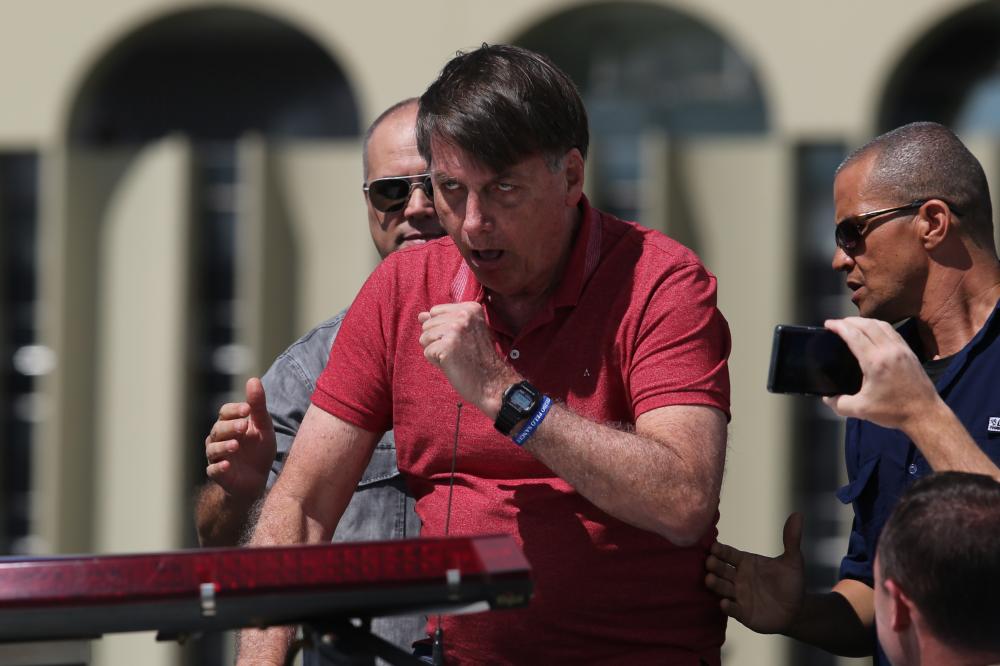 bolsonaro tosse