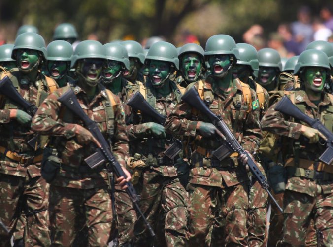 DiaDoSoladado-Militares-JairBolsonaro-HmailtonMourao-SergioMoro-RicardoSalles-Soldados-23Ago2019