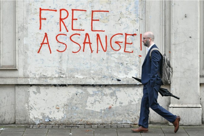 assange