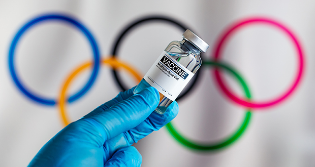 Madrid,,Madrid,Spain.,April,03,2021.,Laboratory,Technician,With,Vial