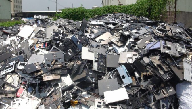 basura-electronica-996x567